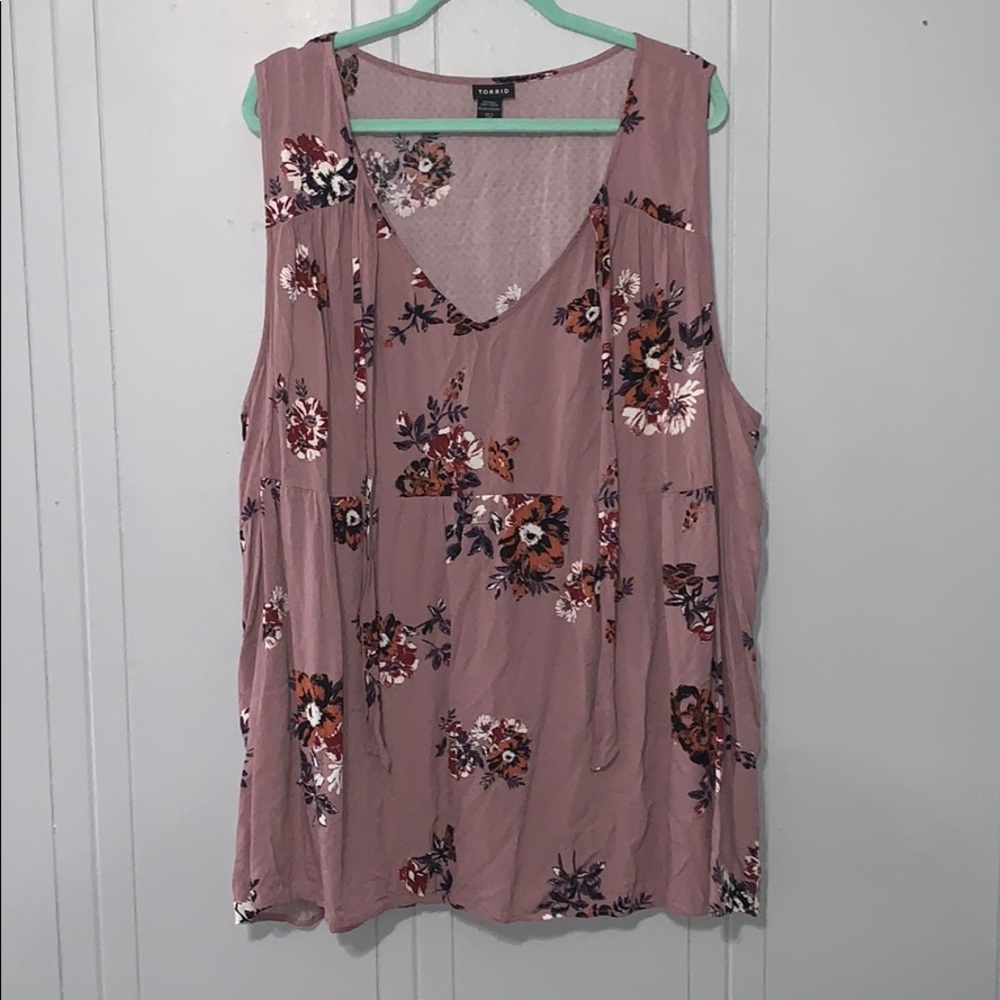 Torrid 4 floral blouse
